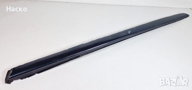 Дясна Лайсна Лаисна Предно Челно Стъкло Citroen C5 III X7 Ситроен Ц5 Х7 2008-2017