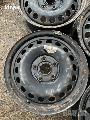Оригинални железни джанти VW Golf Jetta Bora Audi A3, снимка 3 - Гуми и джанти - 50421790