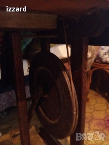 Шевна машина Диамант, снимка 4 - Антикварни и старинни предмети - 32494135