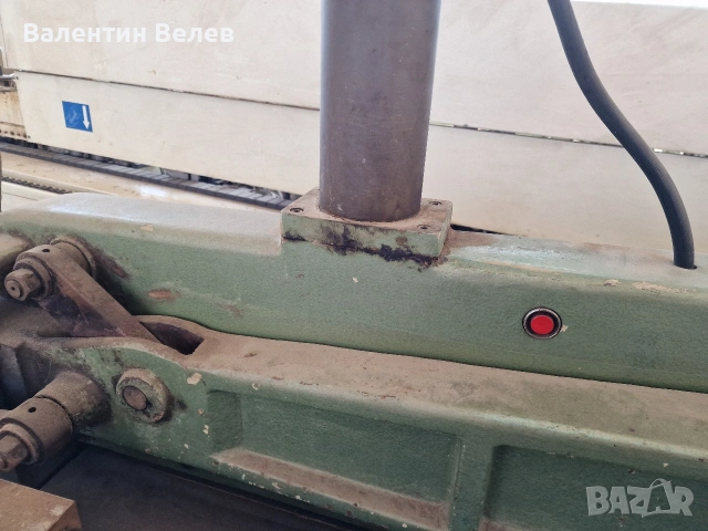 Гилотина за фурнир 2000мм.-ITALY, , снимка 10 - Други машини и части - 53626524