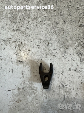 Държач за горивен инжектор за Jeep Cherokee KJ 2.8 CRD (2008), снимка 2 - Части - 53381838