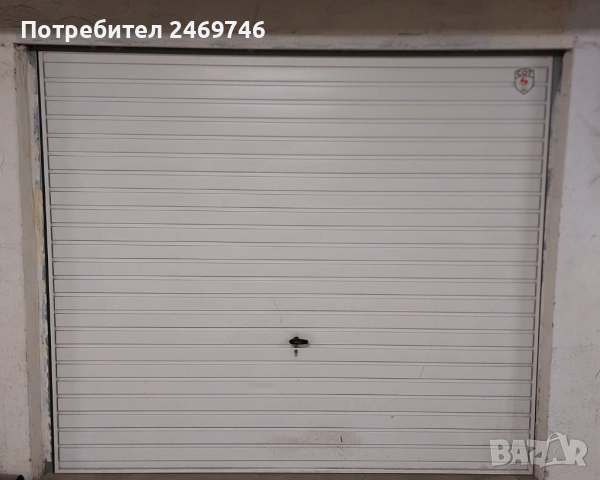 Гаражна врата тип "Летящо крило" NovoDoor в отлично състояние, снимка 6 - Гаражни врати - 52494488