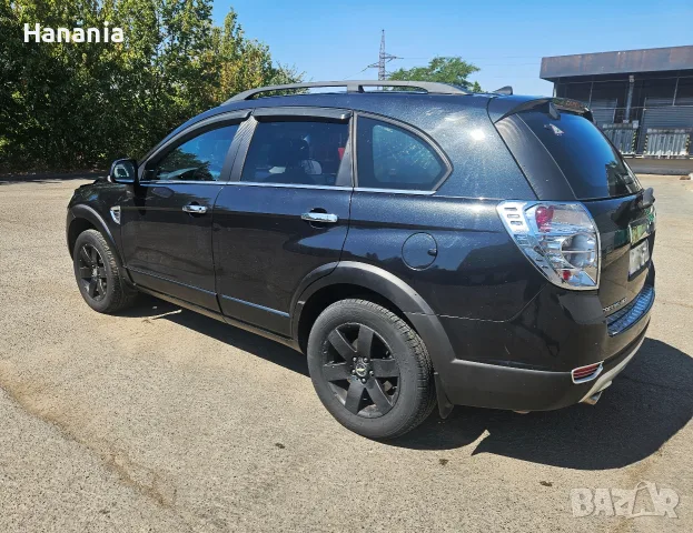 Chevrolet Captiva 2.4 (2009г) 4х4, 7 места - бензин/газ, снимка 3 - Автомобили и джипове - 55854219