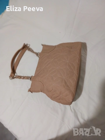 Бежова чанта, снимка 6 - Чанти - 53488400