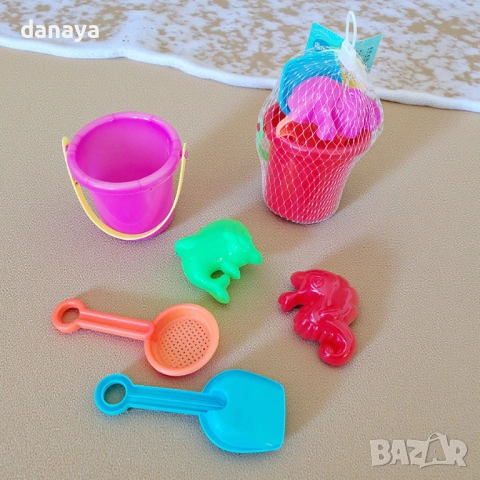 6345 Мини детски плажни играчки за пясък – комплект с кофичка, лопатка и фигурки