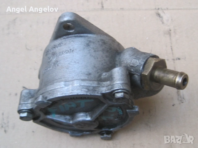 Вакуум помпа 46433555 961/11056 за Фиат 1,9д Fiat 1,9 JTD, Вакуум помпа за Fiat Multipla, Punto, Dob, снимка 2 - Части - 53041918
