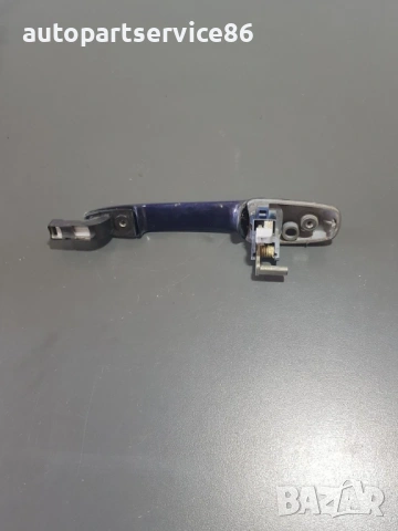 Задна лява външна дръжка на врата син цвят RHD за Mazda 6 2.0D (2002-2007), снимка 2 - Части - 53728853
