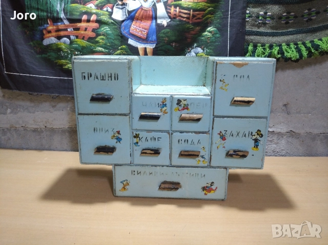 стар шкаф за подправки, снимка 1