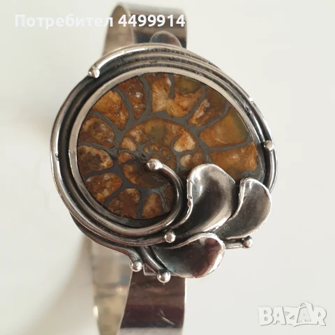Стара сребърна гривна с Амонит, снимка 2 - Гривни - 50656338