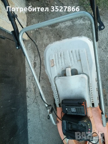 Акумулаторна косачка Yard force 36v, снимка 2 - Градинска техника - 51085461