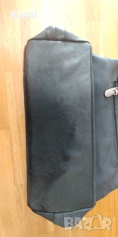 Черна чанта, снимка 3 - Чанти - 52835751