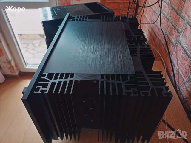 ⏯️С клип. First Watt A40 by Nelson Pass - Class A Single End, снимка 2 - Ресийвъри, усилватели, смесителни пултове - 41117428