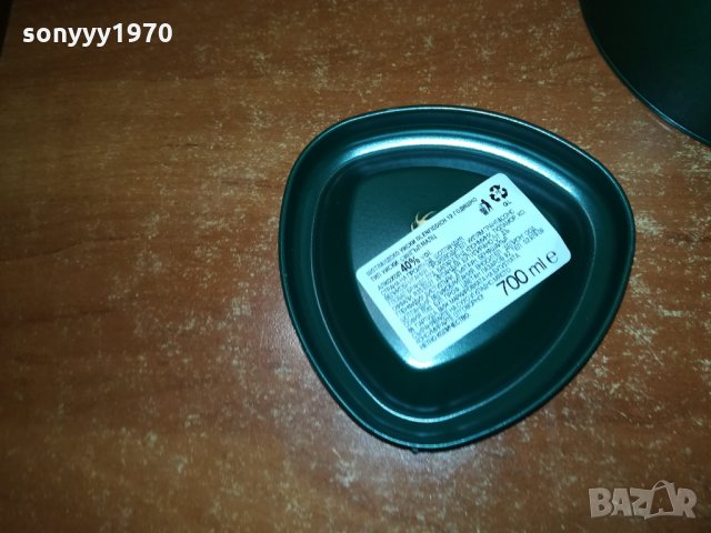 glenfiddich 12 year-метална кутия 0902222053, снимка 11 - Колекции - 35734292