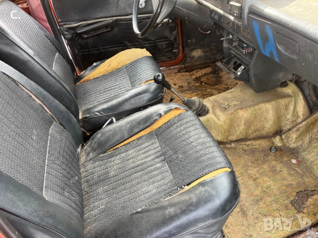 Москвич НА ЧАСТИ , снимка 14 - Автомобили и джипове - 53641235