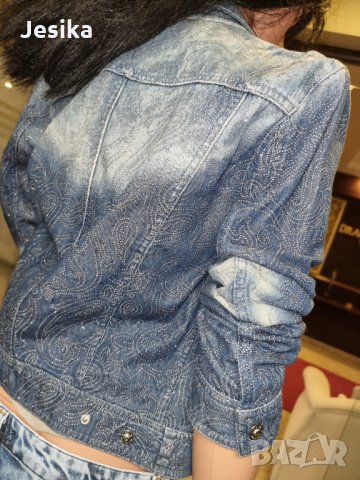 Оригинално яке Versace, снимка 7 - Якета - 34498628