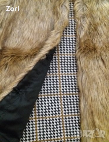 Рокля по тялото в каре от жълто-черен пепит, снимка 4 - Рокли - 44446072