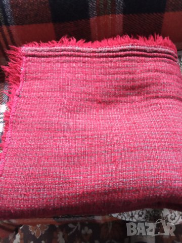 Губер  вълнен , снимка 3 - Покривки за легло - 40215403