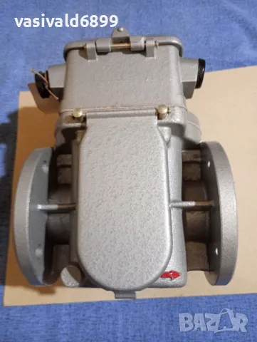 Реле на Бухолц , снимка 7 - Други машини и части - 48618786