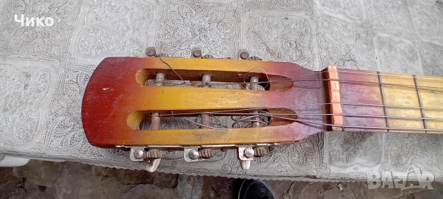 Казънлъшка акустична китара Кремона, снимка 4 - Антикварни и старинни предмети - 52838012