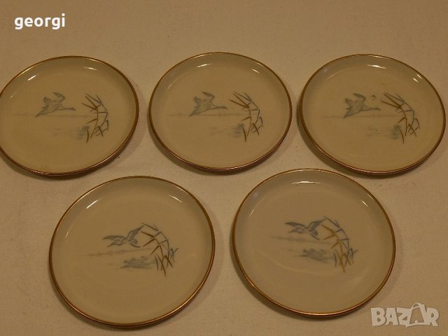 немски порцеланови чинийки с птици , снимка 1 - Колекции - 42574484