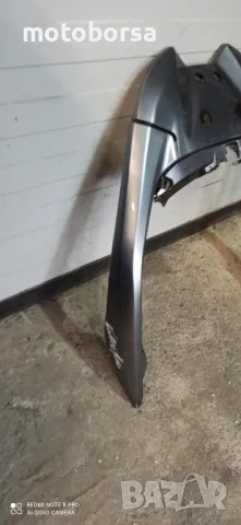 дръжка,основа ,спойлер Сузуки Бургман К7 
