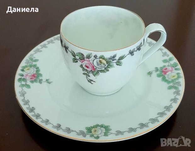  Сет от 4 чаши за кафе от фин порцелан 60 лв, снимка 2 - Сервизи - 39875116