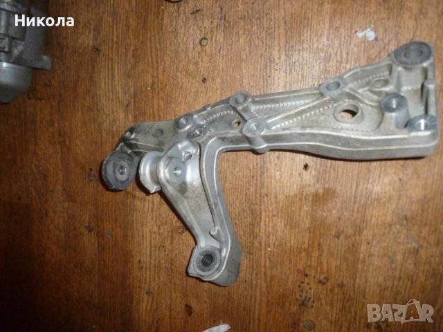 Носач / щанга за Volkswagen Golf V,Голф 5 предна дясна , снимка 4 - Части - 39005714