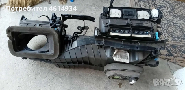 Кутия парно с моторчета за Сеат Толедо 1.6 бензин 102к.с 2005г, снимка 5 - Части - 53045504