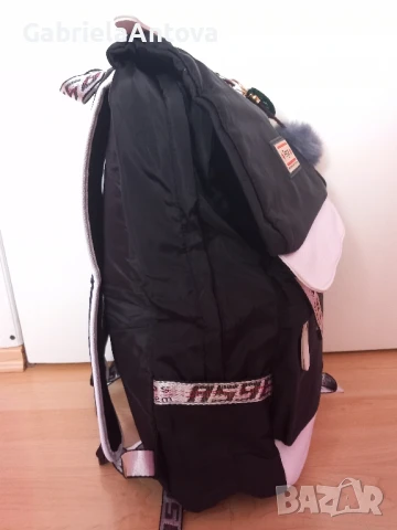 Ученическа раница НОВА, снимка 3 - Раници - 50595073