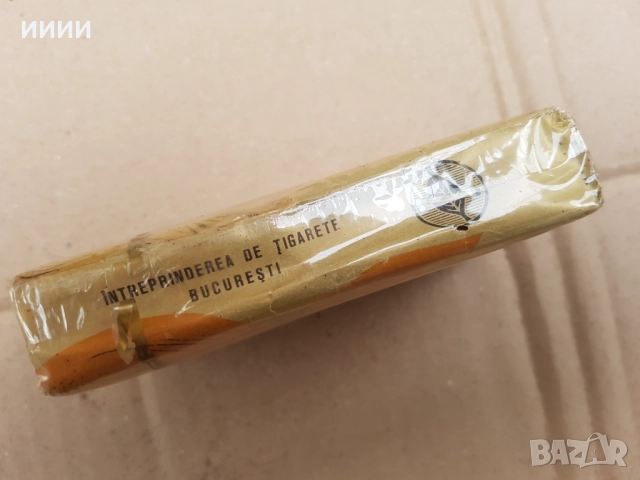 Пакет кутия цигари , снимка 2 - Антикварни и старинни предмети - 52741865