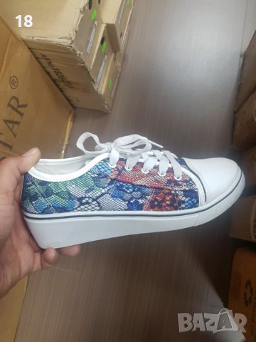 Обувки, снимка 7 - Дамски ежедневни обувки - 40594046