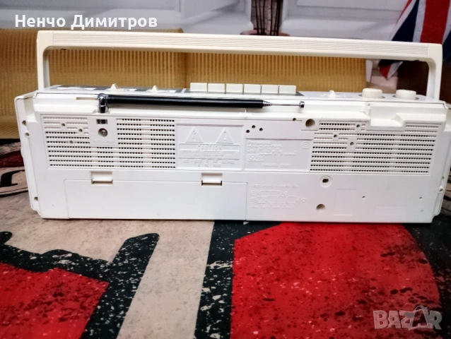 Радио касетофон Panasonic FM15, снимка 5 - Радиокасетофони, транзистори - 53689193
