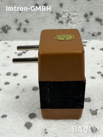 AC конвертор за стенен контакт CH-50R  220V/110V 50W