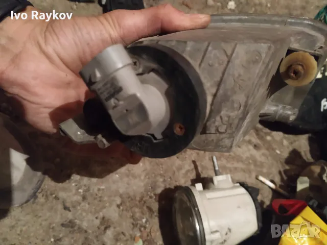 Халоген , десен за Toyota RAV4 , 2001g, снимка 3 - Части - 47376628