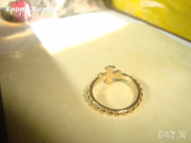 КРЪСТООБРАЗЕН ПОЗЛАТЕН СТОМАНЕН МОДЕН ПРЪСТЕН НЕРЪЖДАЕМ НОВ 25014, снимка 3 - Пръстени - 34561266