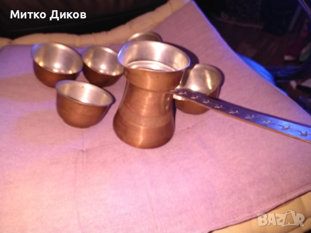 Медно канче за кафе Н-110мм фи 75мм с 6 медни чаши Н-45мм и фи 75мм нови, снимка 2 - Чаши - 52840074