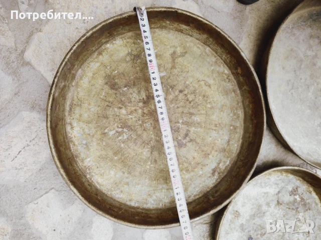 Три медни тави, снимка 3 - Антикварни и старинни предмети - 50982641