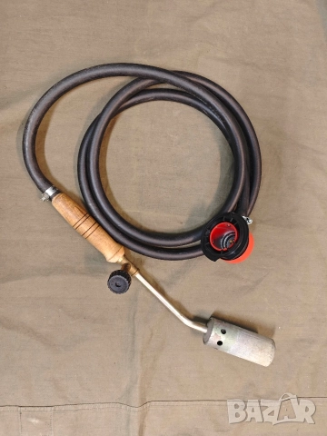 Продавам стара газова горелка 