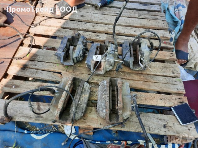 Предни спирачни апарати четири брутални (спирачен апарат) brembo за Mercedes-Benz  312mm диск, снимка 3 - Части - 41763514
