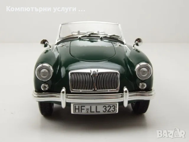 MGA 1955 - мащаб 1:18 на Norev моделът е нов в кутия, снимка 3 - Колекции - 56196158
