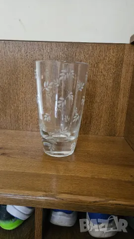 Кристална ваза