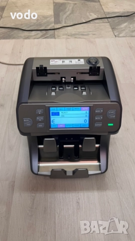 Машина за банкноти - брои и разпознава фалшиви