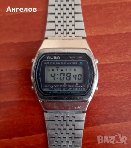 Електронен часовник Seiko ALBA