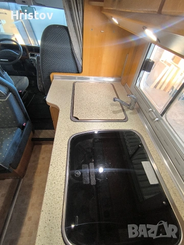 Кемпер Burstner на база Fiat Ducato 2.8 JTD, снимка 16 - Каравани и кемпери - 53253472