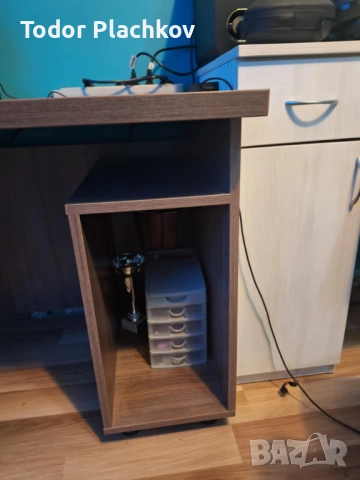 Работно бюро, снимка 2 - Бюра - 53075408