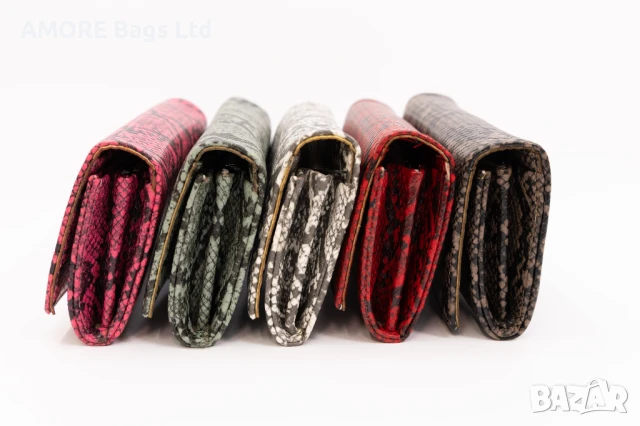 Дамски портфейл AMORE Ginevra в пет цвята, снимка 7 - Портфейли, портмонета - 50659772