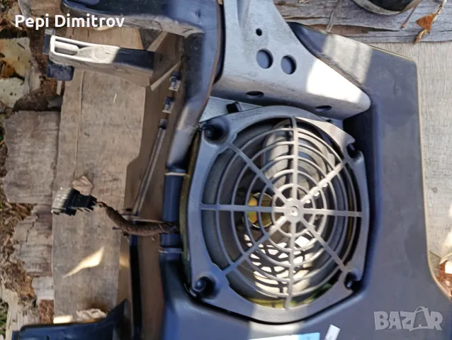 Оригинален СУБУФЪР W203 2038201589 2038203102, снимка 5 - Части - 47999624