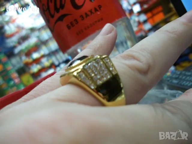 Изключително красив мъжки пръстен неръждаема стомана 316L с черен камък златен златист цвят !, снимка 7 - Мъжки - 49748596