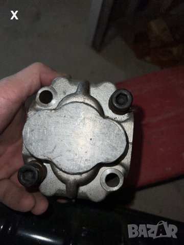 Хидравлична помпа 20F10AK00 Kracht за багер D598 Werdohl, снимка 3 - Части - 39366190