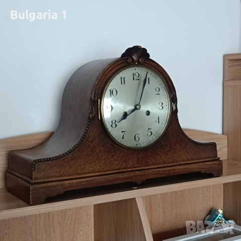 Немски настолен/каминен механичен часовник с махало Foreign Шварцвалд , снимка 2 - Антикварни и старинни предмети - 51897282